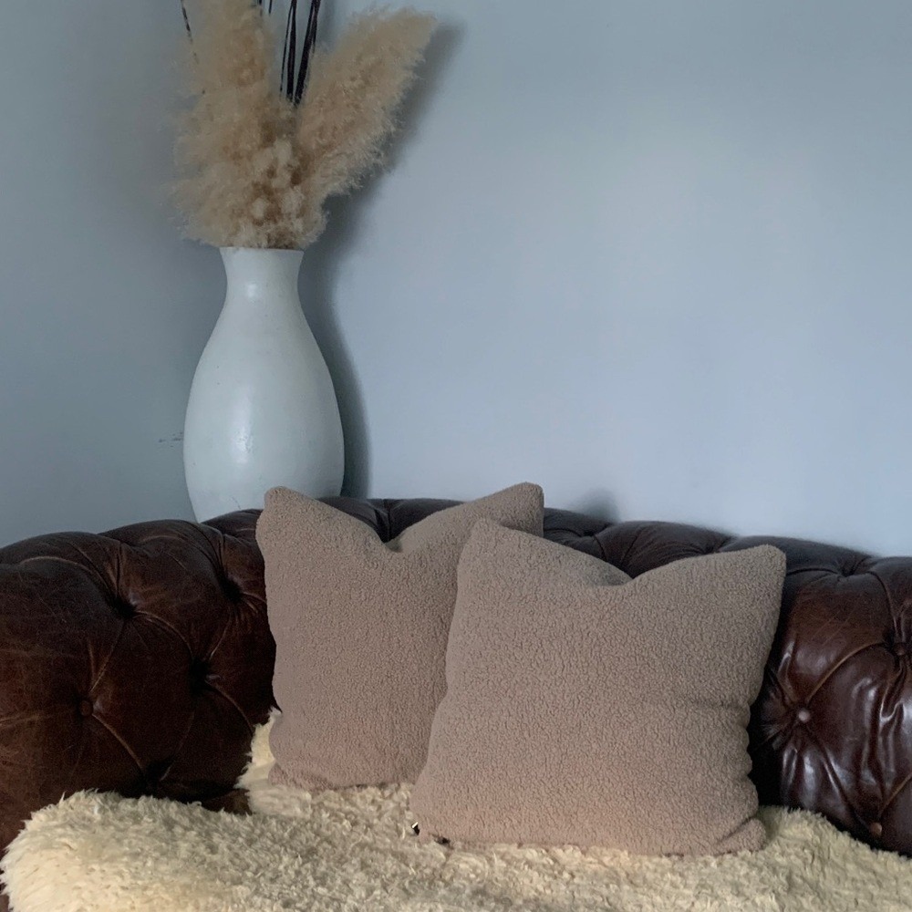 Rachel Roy‎ Boucle Hand Woven Brown Wooly Accent Pillows